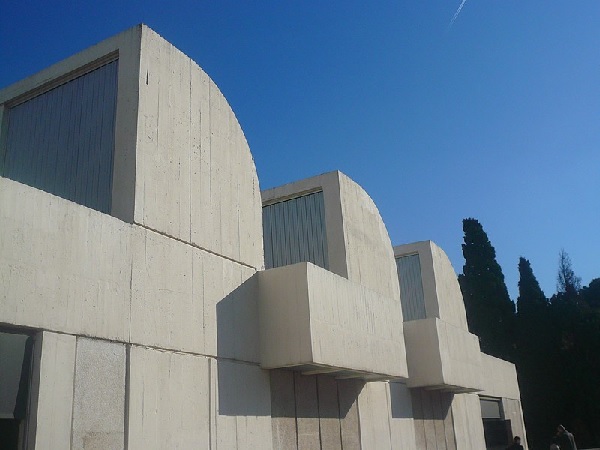 Fundación Joan Miró Vueltas y lucernarios