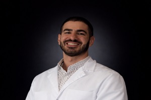 Uno de los mejores fisiatras de Barcelona es Dr. Saro Corio Lombardi