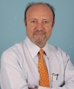 Dr. Francisco José Parri