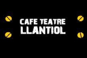Magia en el Café Teatre Llantiol